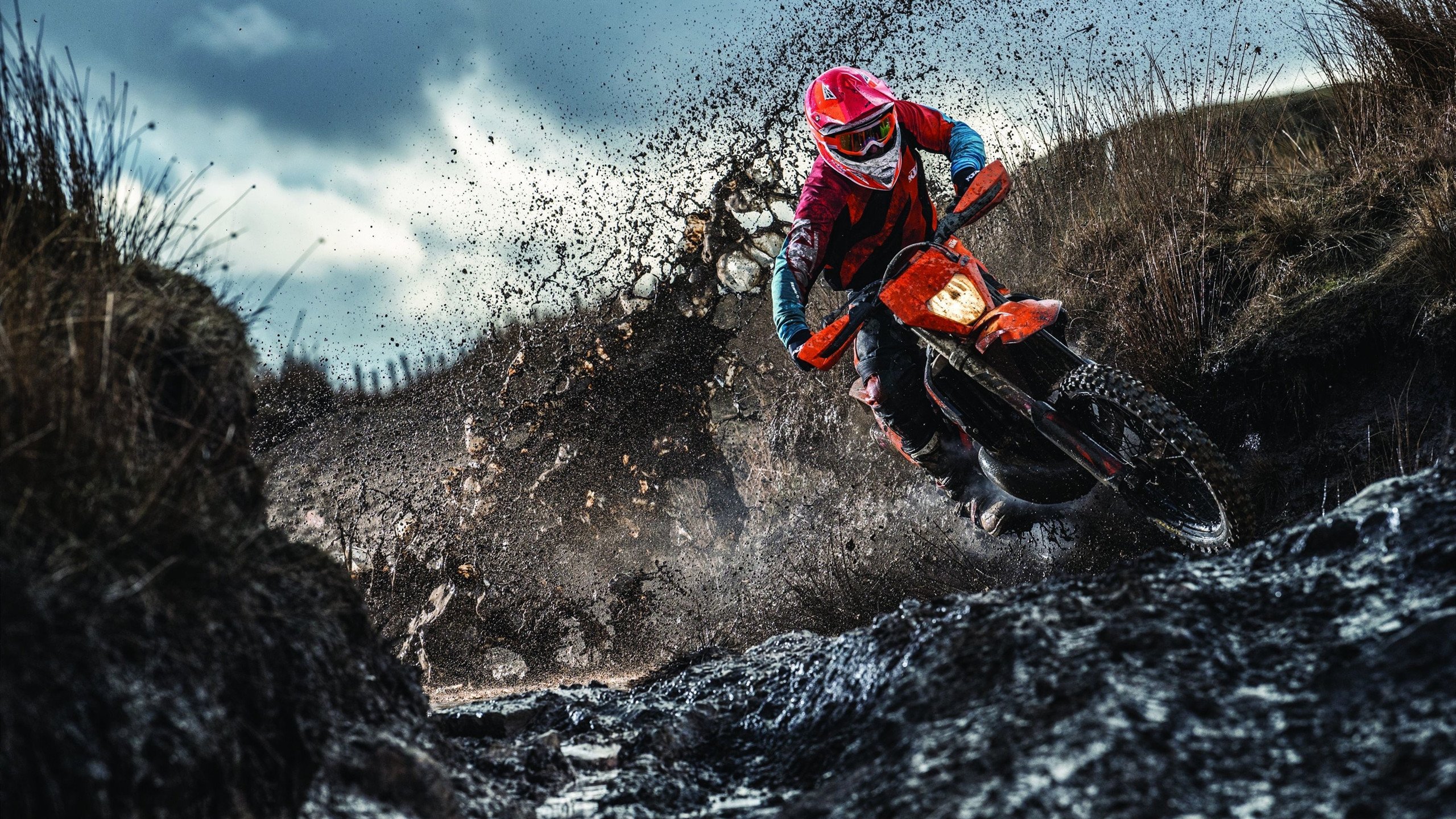 《星际争霸2》WCS与《魔兽争霸3》黄金联赛的经典回顾，星际争霸2历届wcs冠军